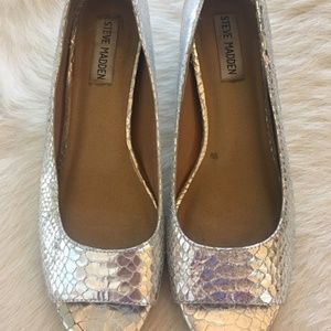 Steve Madden Flats